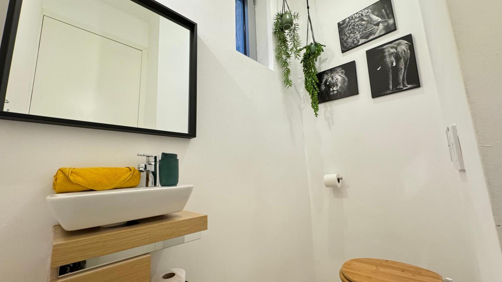 African Paradise With Jacuzzi & Sauna Appartamento Vienna
